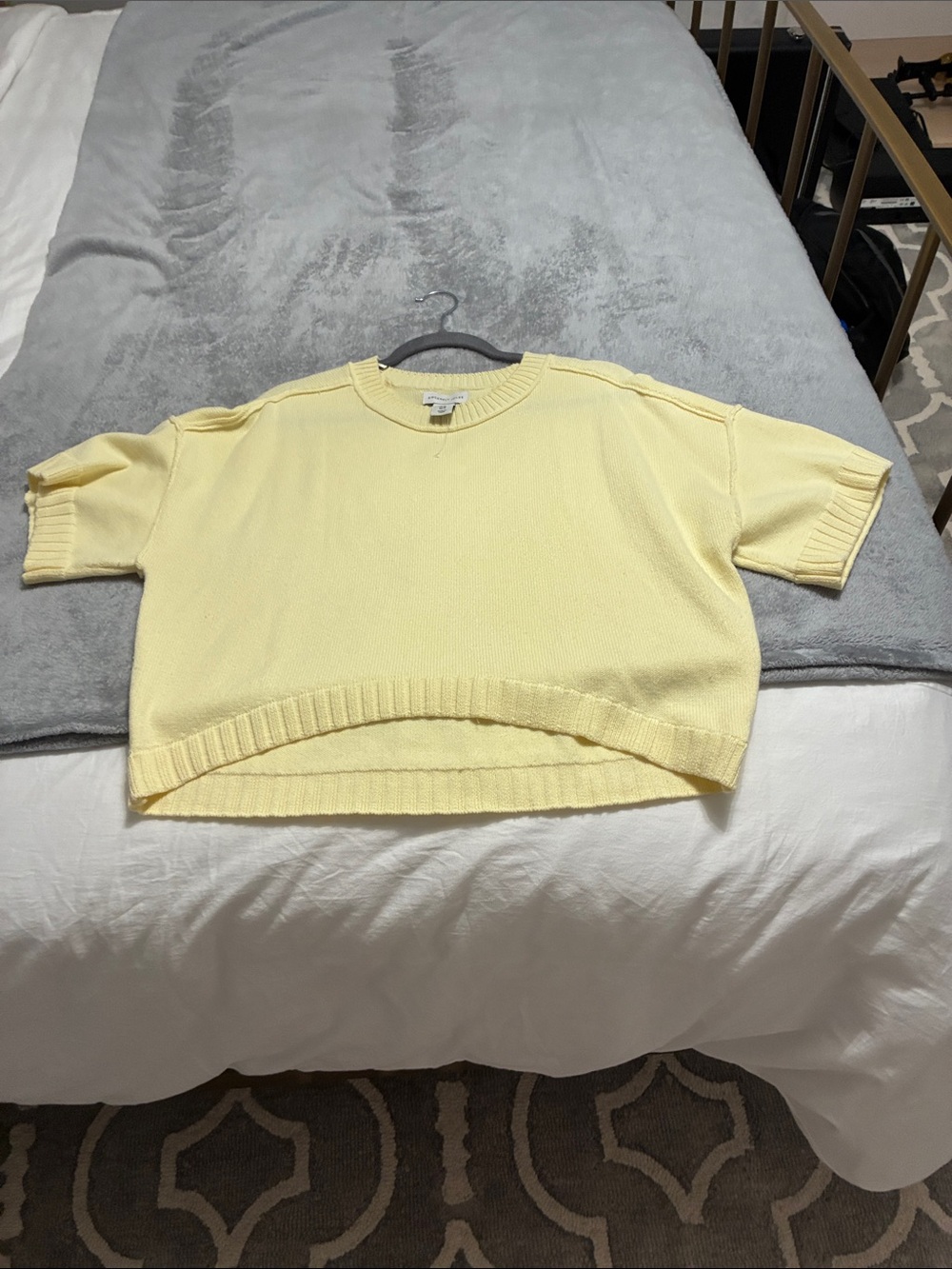 Sincerly Jules Soft Lemon Cropped Crewneck Sweater